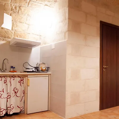 Scolanova Apartment Trani
