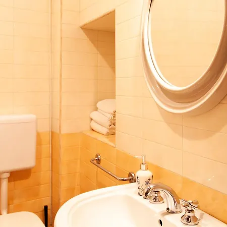 Scolanova Apartment *